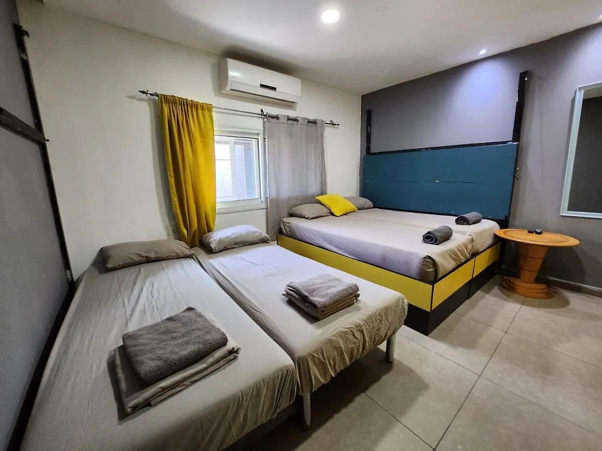 إيلات Amdar Hostel